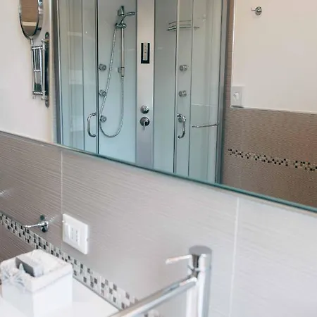 Affitta La Fenice Di Folli Lorella 4*