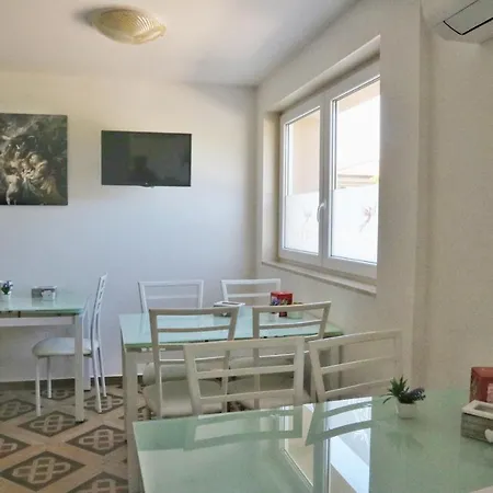 Affitta La Fenice Di Folli Lorella بيت ضيافة بويجناجو