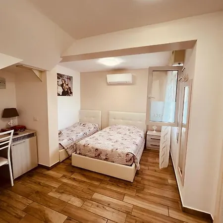 Affitta La Fenice Di Folli Lorella 4* بويجناجو